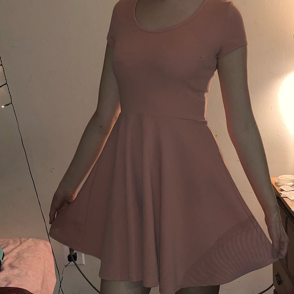 pink dress